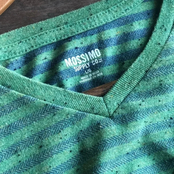 Twofer Men’s Tees - Picture 2 of 7